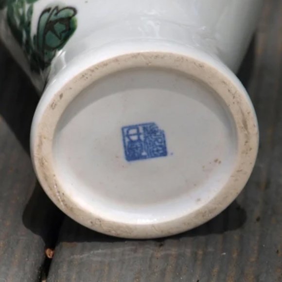 Bundle of 3 Floral Vases - 1- Vintage Wedgwood Bone China England - Picture 7 of 10